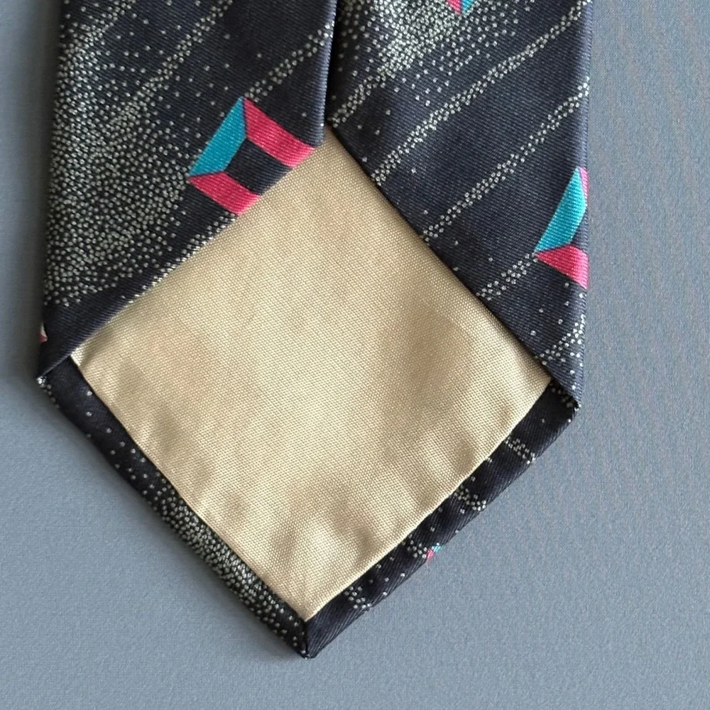 Vintage 1980s Giorgio Armani Geometric Silk Tie | 56